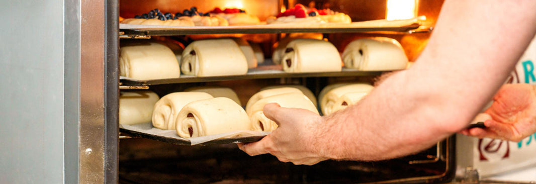 Oven Listrik atau Oven Gas? Ini Perbandingan dan Solusi Tepat untuk Bisnis Kuliner